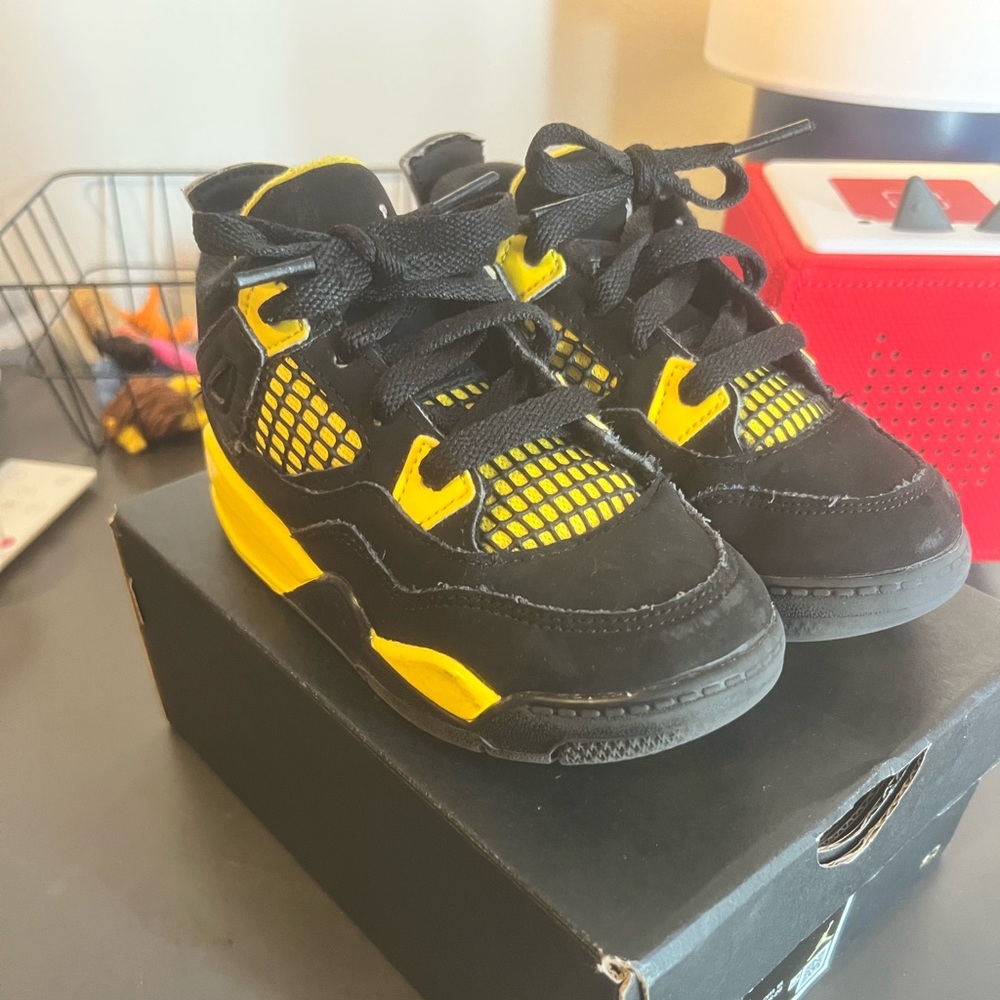 Toddler Jordan Thunder 4s